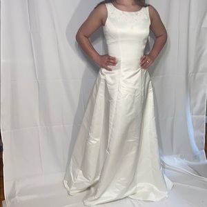 Wedding dress